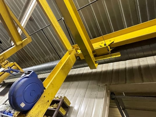 2 Ton, Freestanding Bridge Crane - 18' L x 10' width x 11' T (Already Taken Down) - Image 9