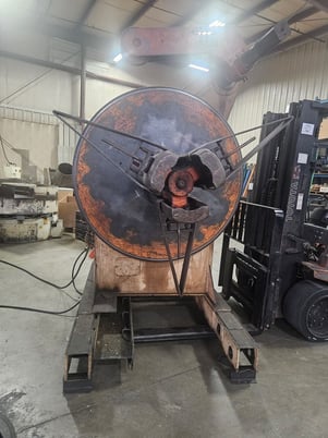 10000 lb. American Steel Line #1000, motorized uncoiler, 36" width, hydraulic expansion, holddown arm, 1990 - Image 2