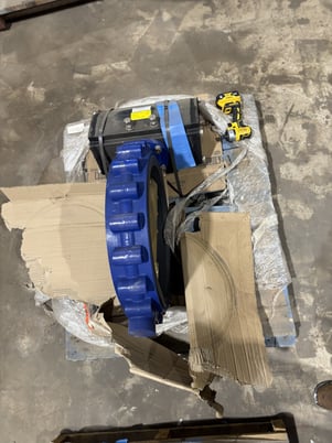 19" Tyco #F79U-180, Double acting butterfly valve, brand new, 2012 - Image 6