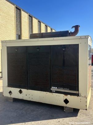 180 kW Kohler #180RZDB, Natural Gas Generator, Detroit Diesel Series 50 Engine, 352 Hrs, 2000 - Image 1