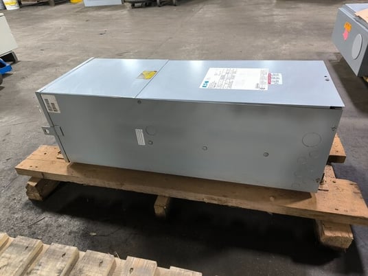 15 KVA 480 Primary, 120/240 Secondary Eaton P48G11S15P, Distribution Panelboard Transformer, B270, unused - Image 4