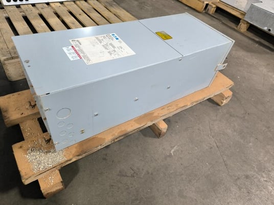 15 KVA 480 Primary, 120/240 Secondary Eaton P48G11S15P, Distribution Panelboard Transformer, B270, unused - Image 7