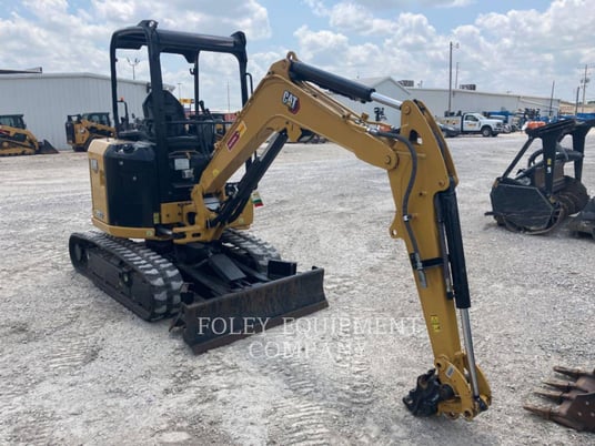 Caterpillar 302.7-07LO, Crawler Excavator, 563 hours, S/N: CZ601544, 2022 - Image 2