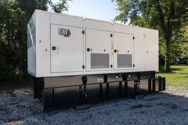 600 KW Caterpillar #C18, diesel generator, 277/480 Volts, new surplus, 2024 - Image 1