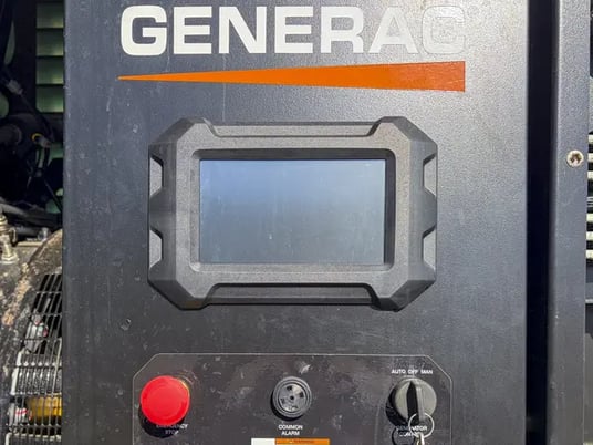 750 KW Generac #SG750, Natural gas generator, 277/480 Volts, 75 hours, 2018 - Image 6