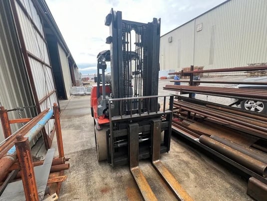 15500 lb. Toyota #7FGCU70, forklift, 2005 - Image 2