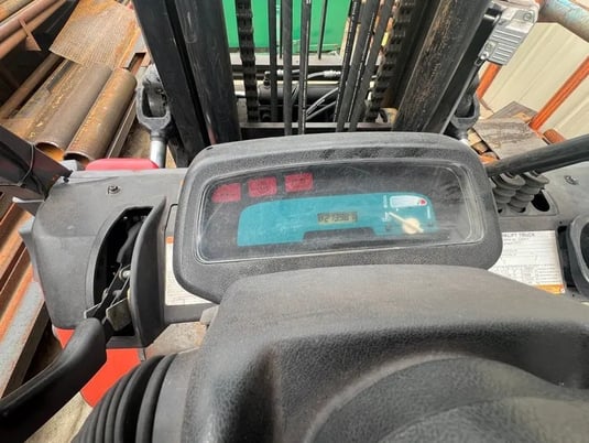 15500 lb. Toyota #7FGCU70, forklift, 2005 - Image 8