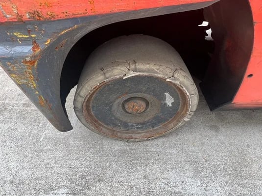 15500 lb. Toyota #7FGCU70, forklift, 2005 - Image 9