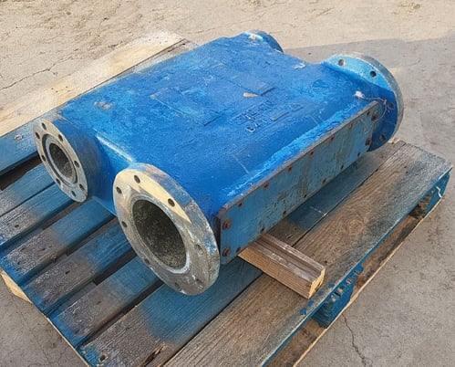National #J-150-L, Triplex Pump Fluid End, 5" Stroke, Aluminum Bronze Fluid End, 6" Suction, 3" Discharge - Image 3