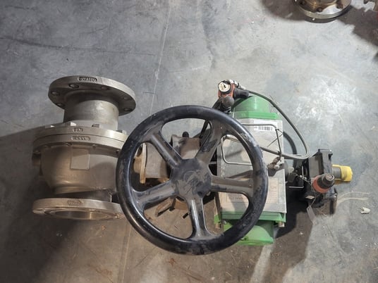 6" Power-Tork #PT-160G, Class 150 Control Valve w/ Actuator, CF8M Stainless Steel - Image 1