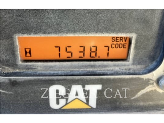 Caterpillar D7R, Crawler Dozer, 16900 hours, S/N: ABJ01703, 2009 - Image 5