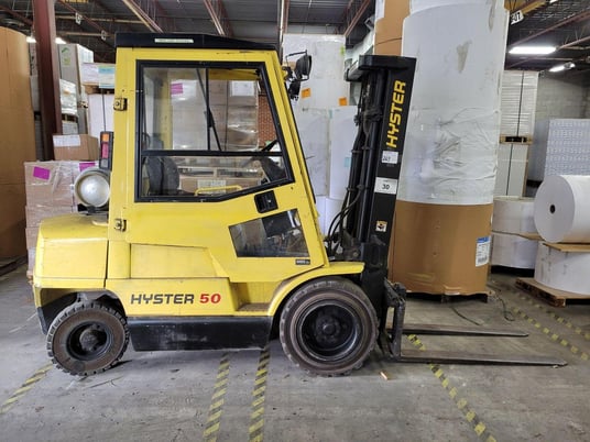 5000 lb. Hyster #H50XM, Forklift, Fully Enclosed Cab, 2-Stage Mast, 6119.6 hours - Image 1