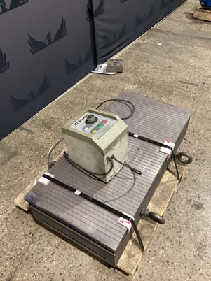 19.7" x 39.4" Chevalier #ELC-50100C, Electro-Magnetic Chuck - Image 2