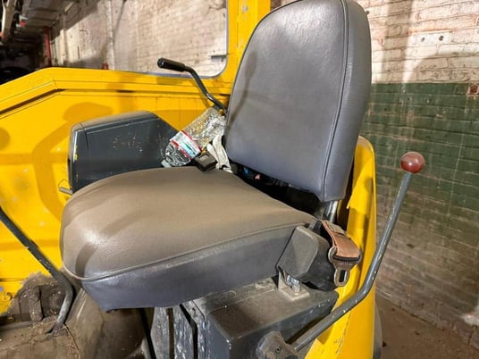 Komatsu #PC28UU, Excavator - Image 5