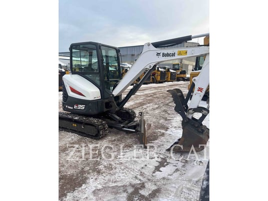Bobcat E35, Excavator, 353 hours, S/N: B3Y214321, 2019 - Image 2