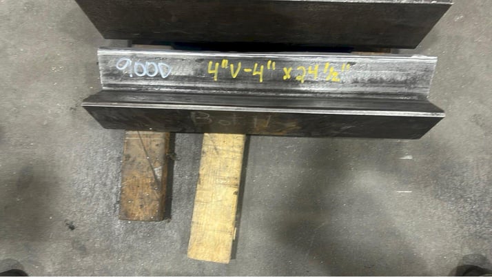 24.5" L, Press brake die, 5" height, 4" V - Image 2