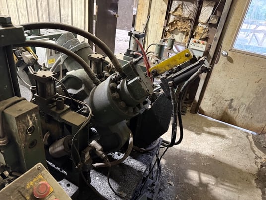 Whitney/Controlled Automation, Angle Line, 6" x 6" x 3/8", 50' infeed, 1990 - Image 5