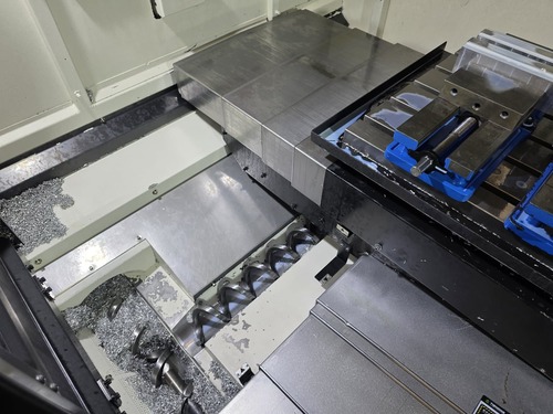 YCM #NXV-1020A, CNC Vertical Machining Center, 40.1" X, 20.4" Y, 21.2" Z, 25 HP, 12000 RPM, 24 automatic tool - Image 5