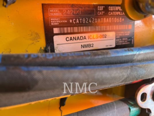 Cat 242D3, Skid Steer Loader, 55 hours, S/N: T8A01068, 2024 - Image 6