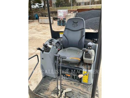 Bobcat E20, Crawler Excavator, 1716 hours, S/N: B3BL13819, 2017 - Image 5