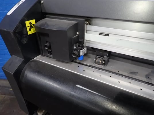 Graphtec Corporation #FC8000-75, Cutting Plotter, 43.5" capacity, 100-240 V - Image 5