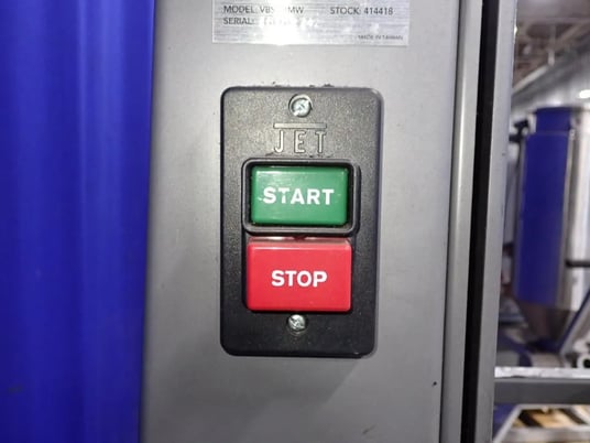 18" Jet #VBS-18MW, Vertical Band Saw, No Blade, 19" x 19" Table, 1.5 HP, 1720 RPM, 115/230 V - Image 9