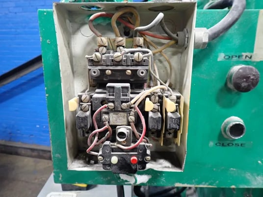 Black Brothers, Top & Bottom Glue Spreader, 8.5" diameter x 56.5" capacity - Image 9