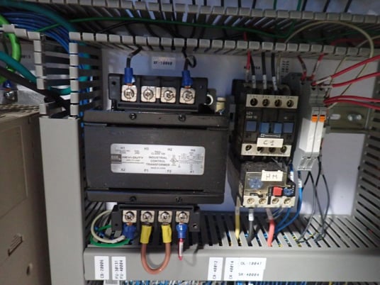 Visual Thermoforming #VT-2400, Die Cutter, 440 V - Image 7