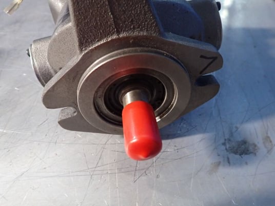Parker #PVP16304R212, Piston Pump, 3000 psi - Image 4