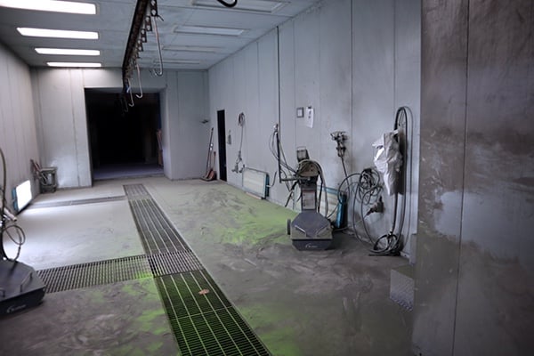 large 3 stage stainless steel powder coating syste, 6' W X 7' 6' H Can Be Made A 6 Stage Wash - Image 9