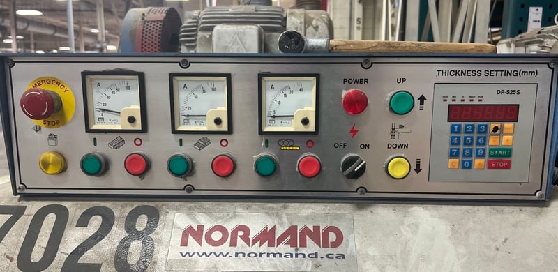 24" x 8" Extend Light #GT-610S, Top & Bottom Planer, 12.5" material length, 20-25 HP cutterheads, 4600 RPM - Image 3