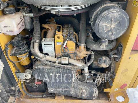 Cat 242D3, Skid Steer Loader, 2660 hours, S/N: T8A00703, 2024 - Image 7
