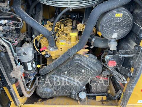 Cat 26505, Skid Steer Loader, 69 hours, S/N: KR403619, 2025 - Image 7
