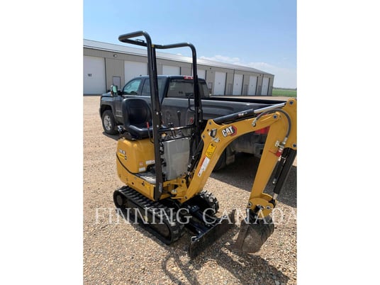 Caterpillar 300.9D, Crawler Excavator, 15 hours, S/N: TGP00227, 2021 - Image 3