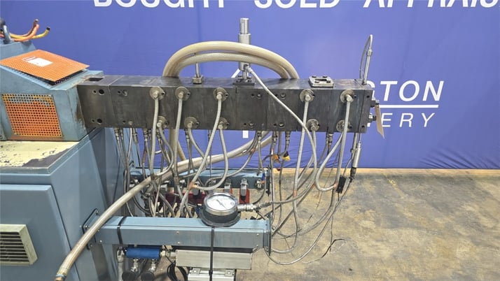 .98" Krupp Werner #ZSK-25, extruder, 36:1 L/D, puller, side feeder, 9 barrel segments, 5 temp Control zones - Image 10