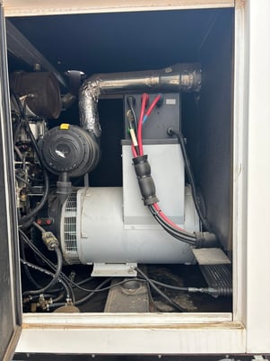 60 KW Caterpillar, portable diesel generator set, Perkins engine, 2013 - Image 7