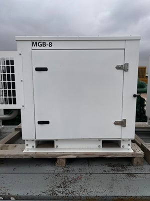 8 KW SWP #MGB-8, emergency standby diesel generator set, 120/240 Volts, 14 HP engine - Image 1