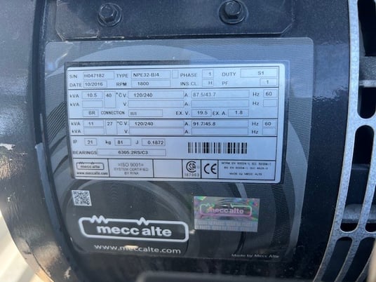 8 KW SWP #MGB-8, emergency standby diesel generator set, 120/240 Volts, 14 HP engine - Image 4