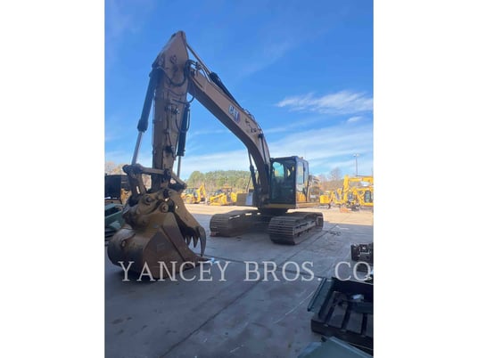 Caterpillar 32007, Crawler Excavator, 1585 hours, S/N: MYK21172, 2023 - Image 1