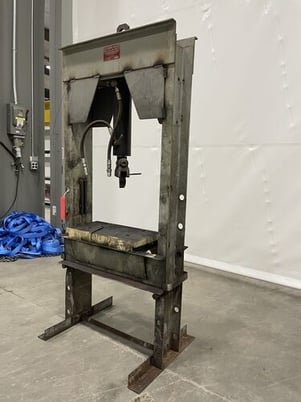 50 Ton, Carolina #CBP-1200, H-Frame Press - Image 3