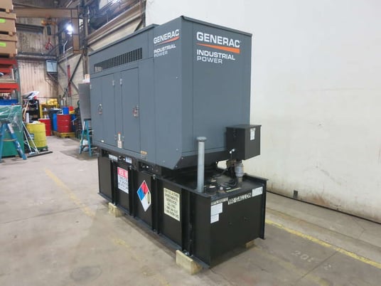 30 KW Generac #SD30, diesel generator set, 120/240 Volts, 1-phase, 86 hours, 49 HP @ 1800 RPM, John Deere - Image 3