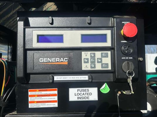 30 KW Generac #SD30, diesel generator set, 120/240 Volts, 1-phase, 86 hours, 49 HP @ 1800 RPM, John Deere - Image 8