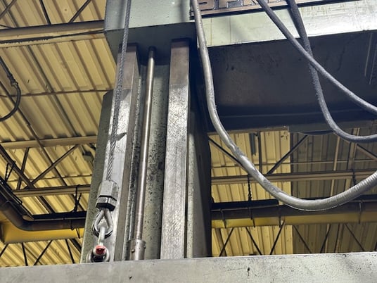 Springfield #3TR, rail type / extended height vertical universal grinder, 48" t-slotted table, 52" swing, 44" - Image 8