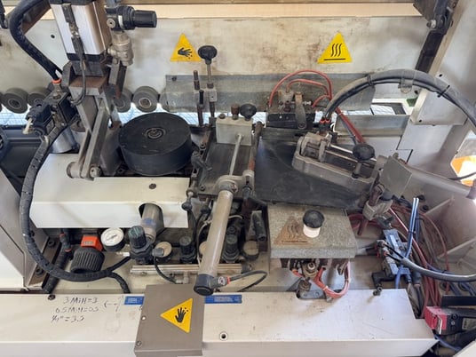 Polymac #LATO-38, Edgebander, Quick heat glue system, 220 V., 3ph, 2006 - Image 3