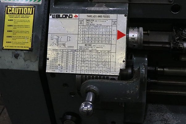 15.5" x 30" Leblond #15X30, Servo Shift Engine Lathe, 2.25" bore, 1800 RPM, 5 HP, 6 jaw 10" chuck, 9.5" swing - Image 9