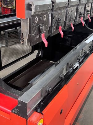 80 Ton, Amada #HDS-8025NT, CNC press brake, 8.2'OA, 83" between housing, 7.8" stroke, 16.5" throat, 18.5" - Image 3