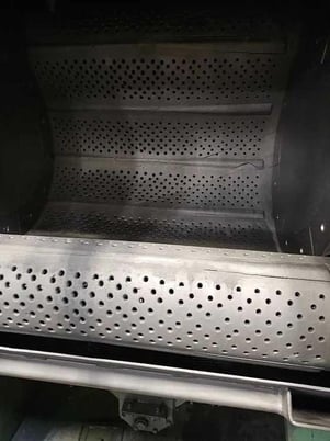 Coyote 407BG, 4-Nozzle Tumble Blast, 6 cu. ft. capacity, reclaim system, new spare belt, automatic controls - Image 8