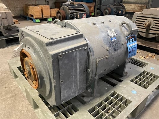 125 HP 1800 RPM Baldor, Frame 368AT, DPFVBB, 500 VA, 300/150 VF - Image 2
