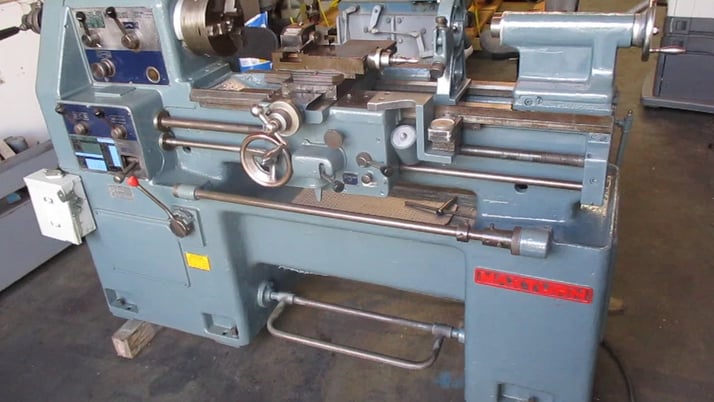 14" x 30" Takisawa Webb #TSL-800, engine lathe, 1-3/8" bore, 30-1500 RPM, #3MT - Image 2