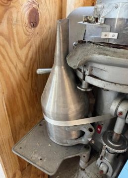 Stokes #B2-512, rotary press, 16 station, Stainless Steel hopper, 1050 TPM, 5/8" diameter x 11/16" D fill - Image 7